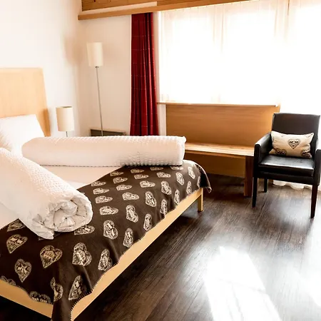 Bed & Breakfast Gaestehaus Gasselti By Alpina Vals